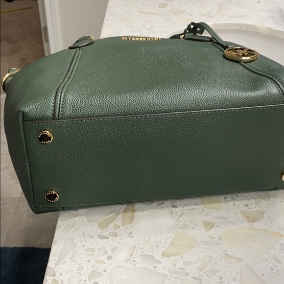 ❌SOLD❌Micheal kors Moss Sierra handbag and wallet - Picture 6 of 7